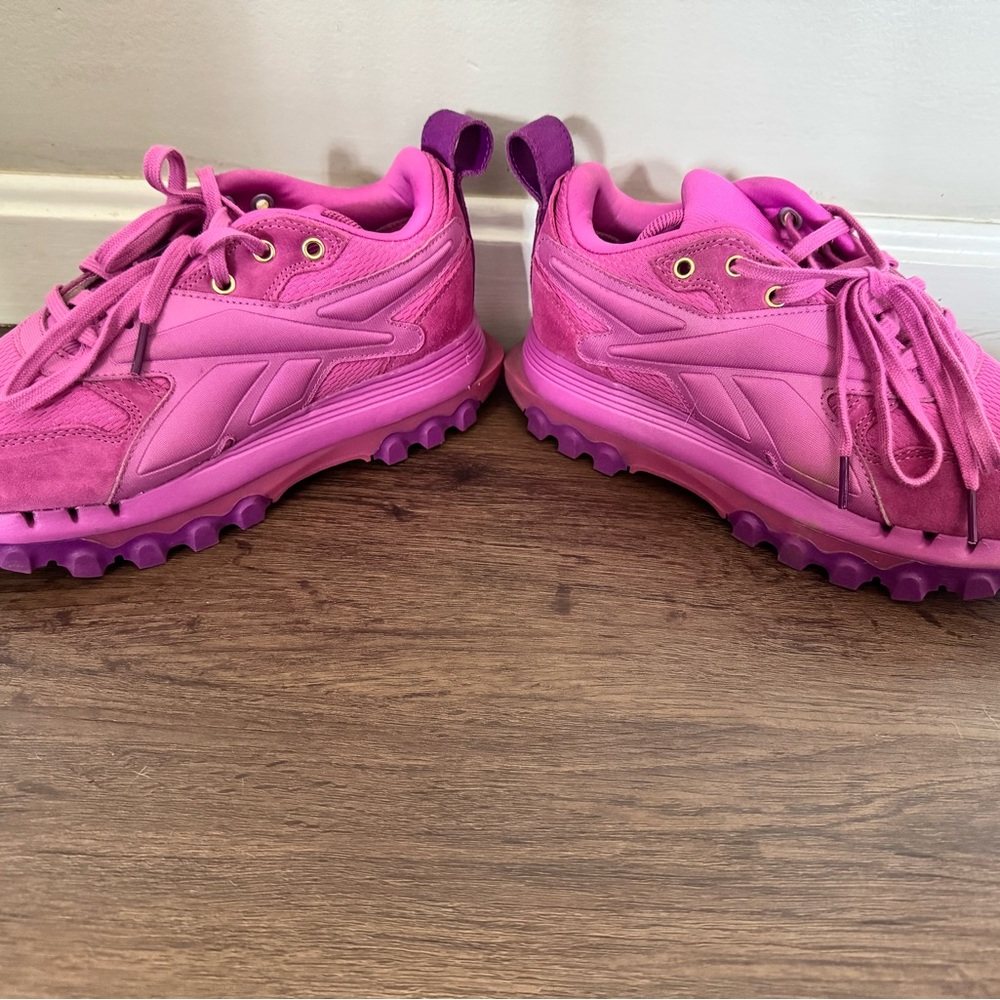 Reebok Fuchsia Sneakers